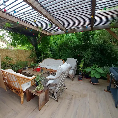 فيلة Charmante Maison Paulhan