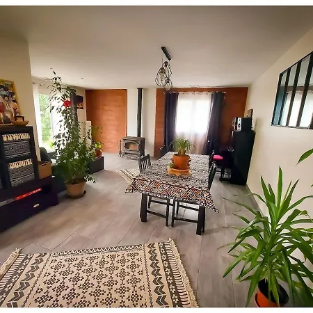 Charmante Maison فيلة Paulhan